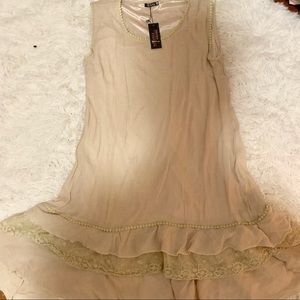 NWT boutique dress with lace trim